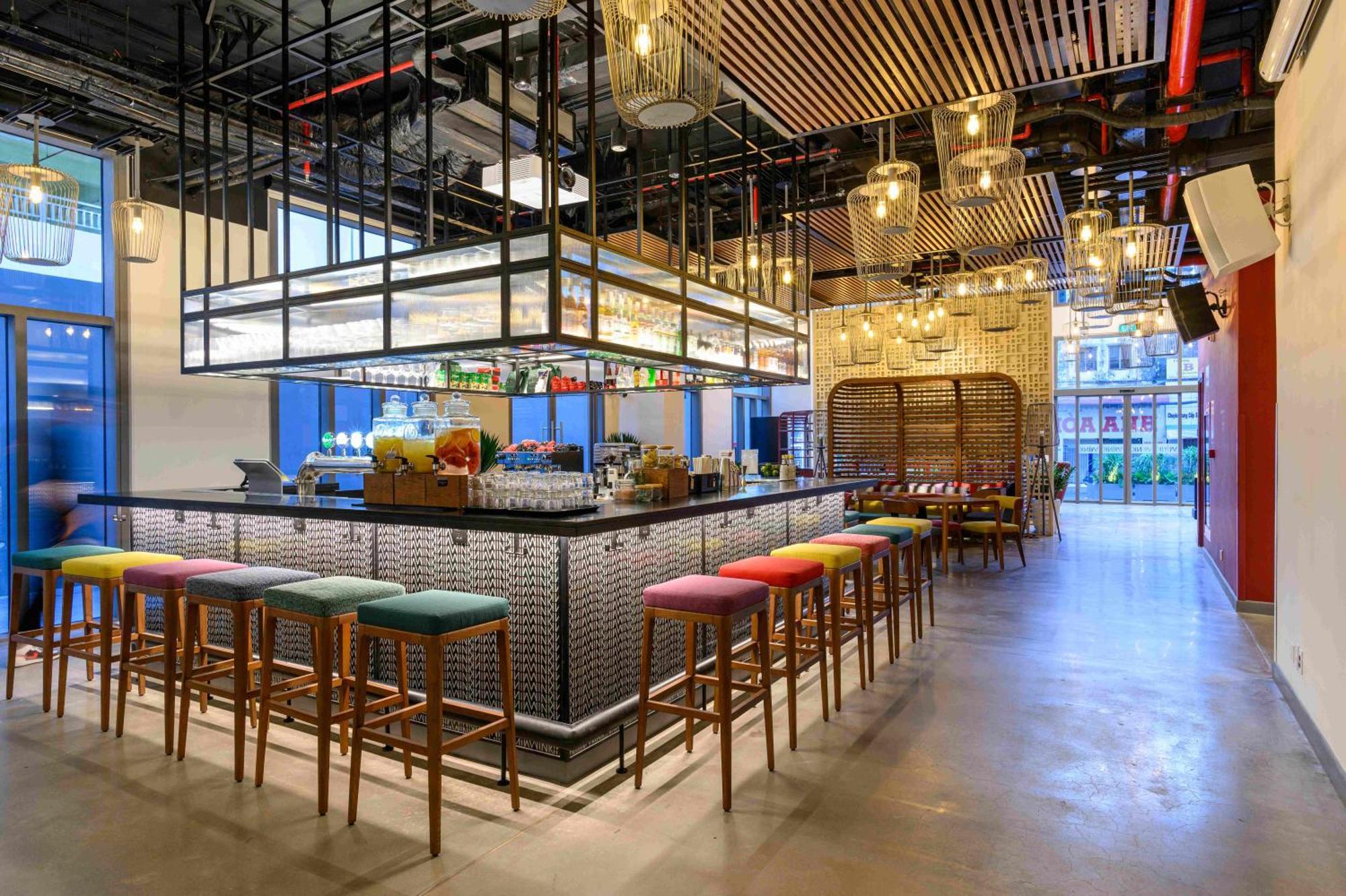 Wink Hotel Can Tho Ninh Kieu Wharf - 24Hrs Stay & Rooftop Pool Bar Екстериор снимка