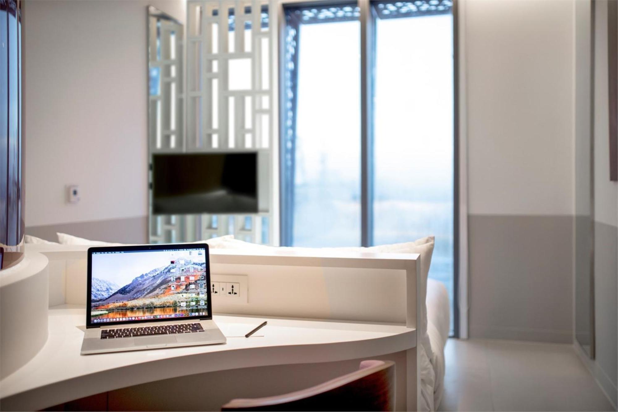 Wink Hotel Can Tho Ninh Kieu Wharf - 24Hrs Stay & Rooftop Pool Bar Екстериор снимка